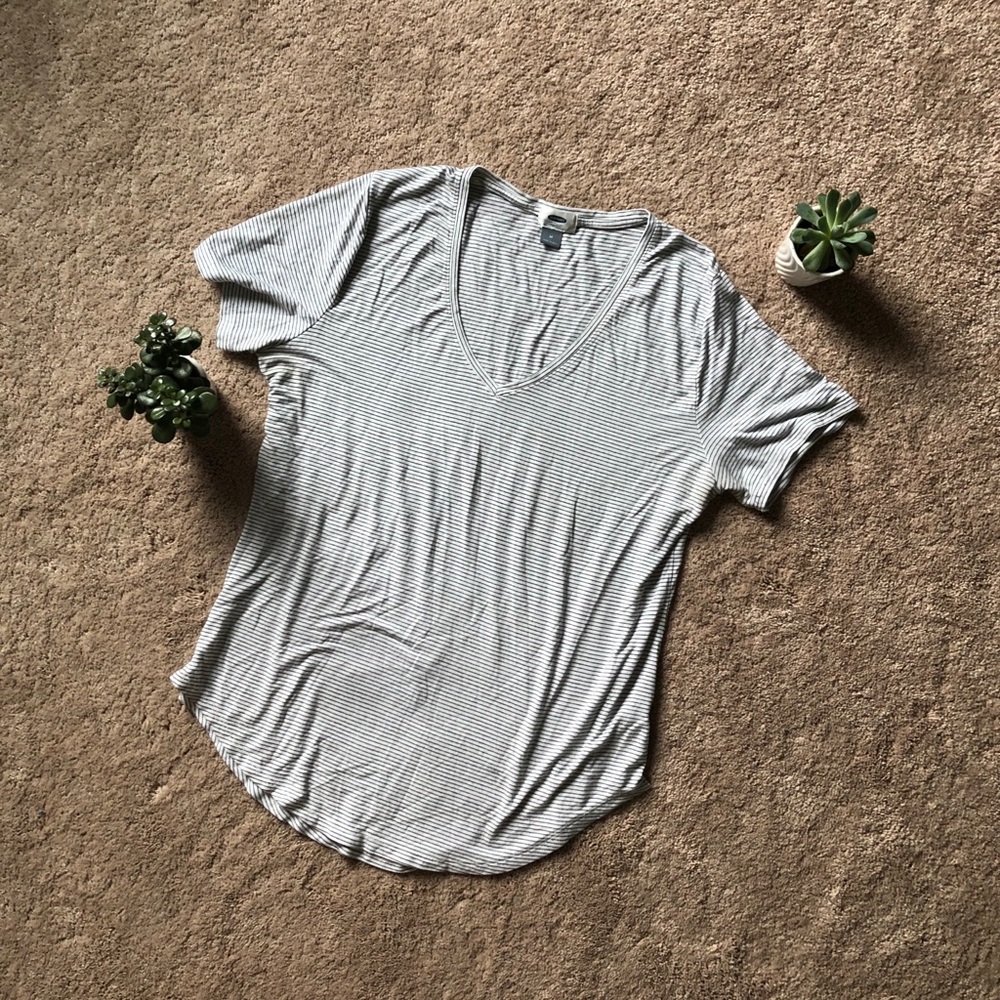 Old Navy Striped V-Neck Top